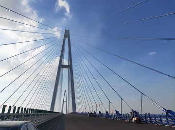 贛州青山大橋橋架安裝